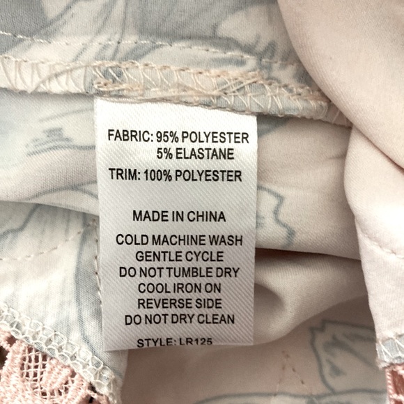 Le Rose Sz S/M Fringe Lace Trim Tie Front Floral Robe Pink Gray & Purple - Picture 8 of 8